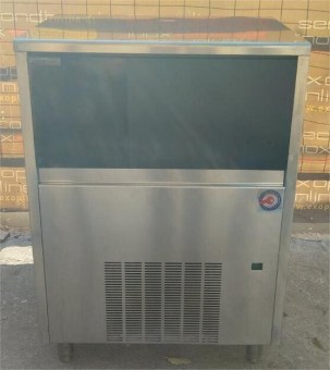 Μεταχειρισμένη Παγομηχανή Ψεκασμού BREMA  Mod. SL140
